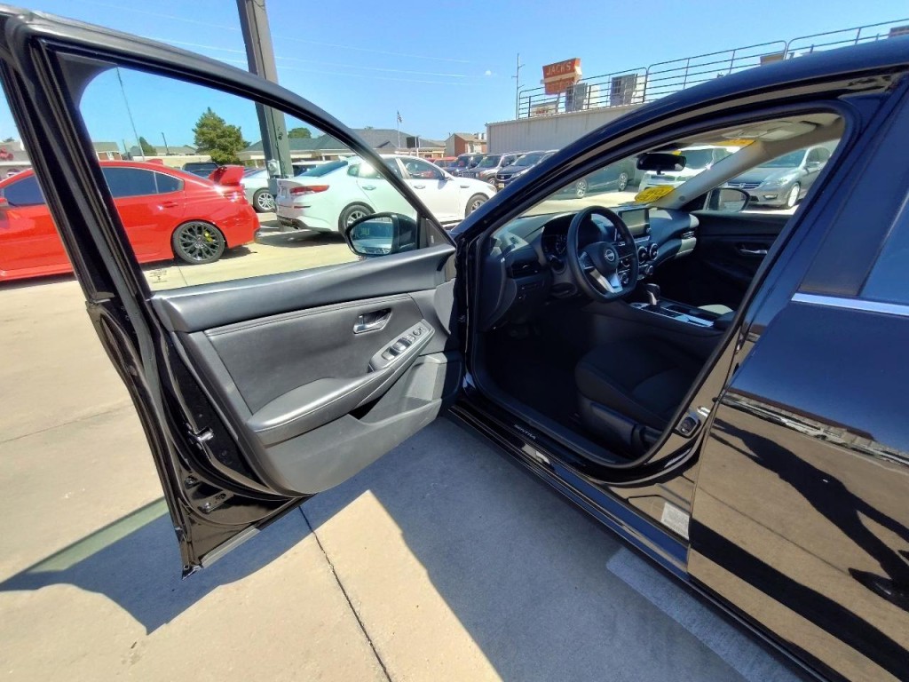 2024 Nissan Sentra Image 13