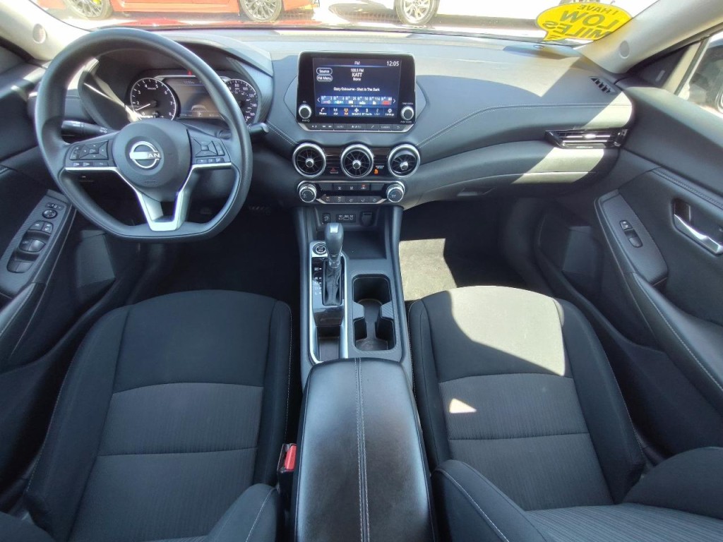2024 Nissan Sentra Image 32