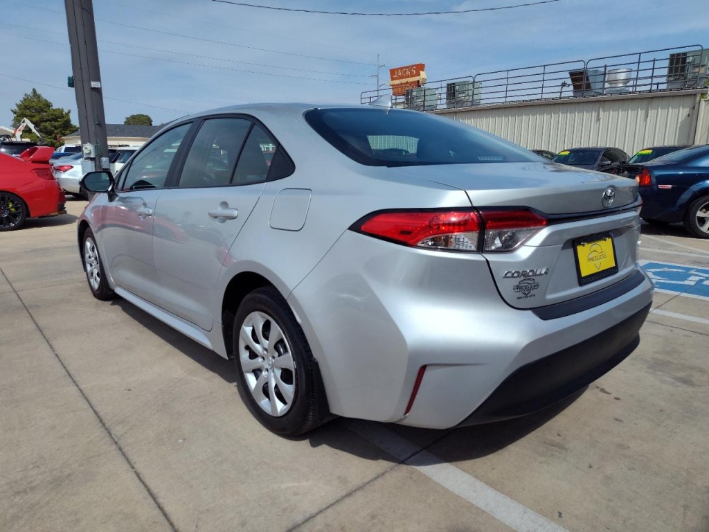 2025 Toyota Corolla Image 6