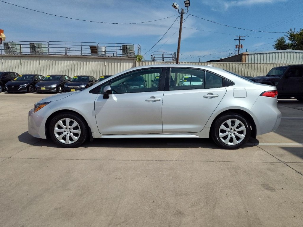 2025 Toyota Corolla Image 7