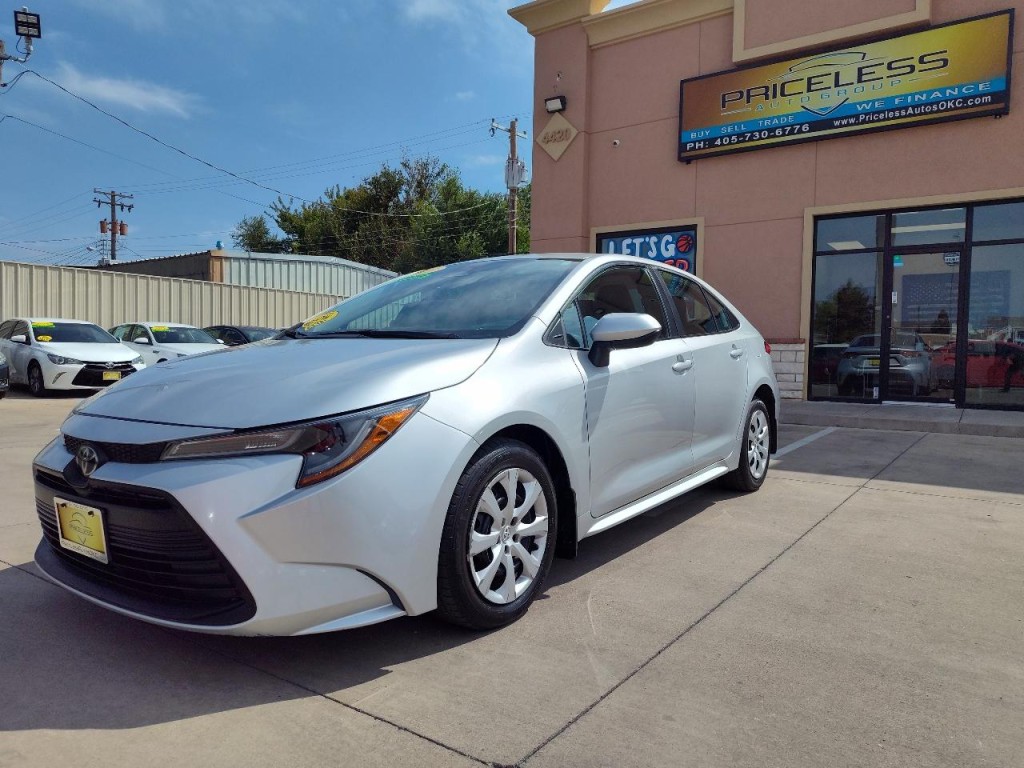 2025 Toyota Corolla Image 8