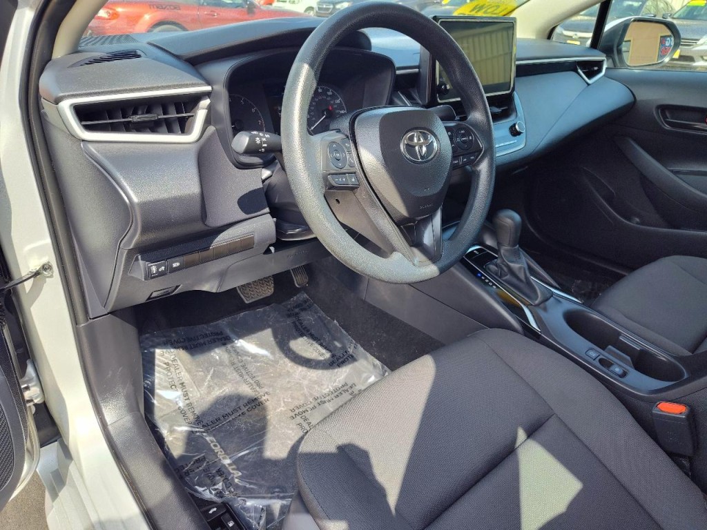 2025 Toyota Corolla Image 15