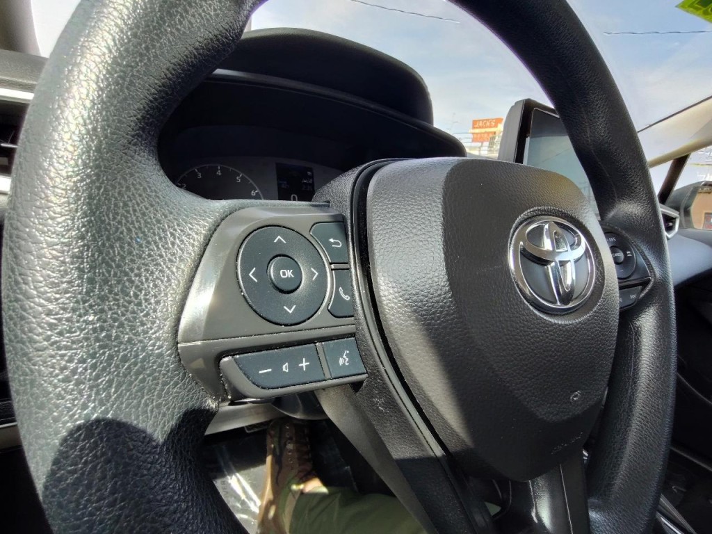 2025 Toyota Corolla Image 18