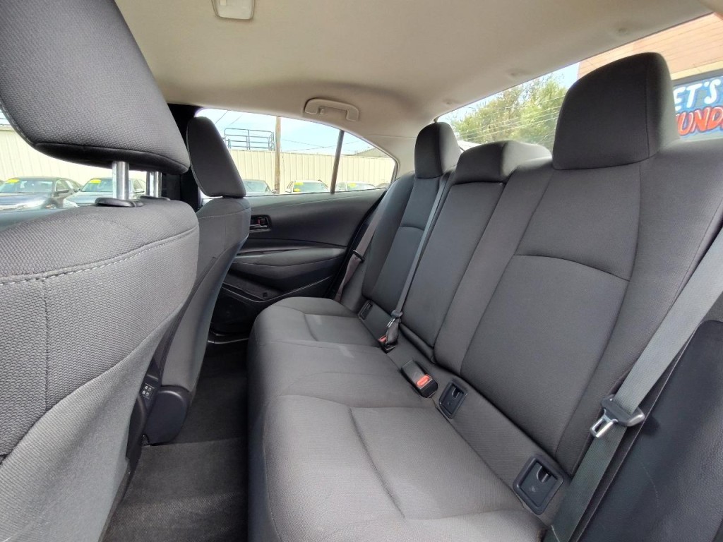 2025 Toyota Corolla Image 33