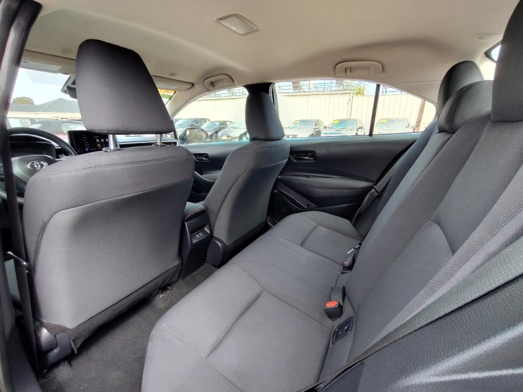 2025 Toyota Corolla Image 34