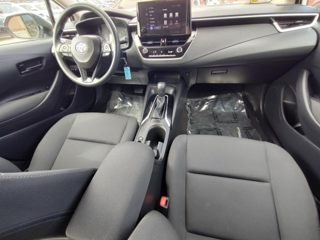 2025 Toyota Corolla Image 37