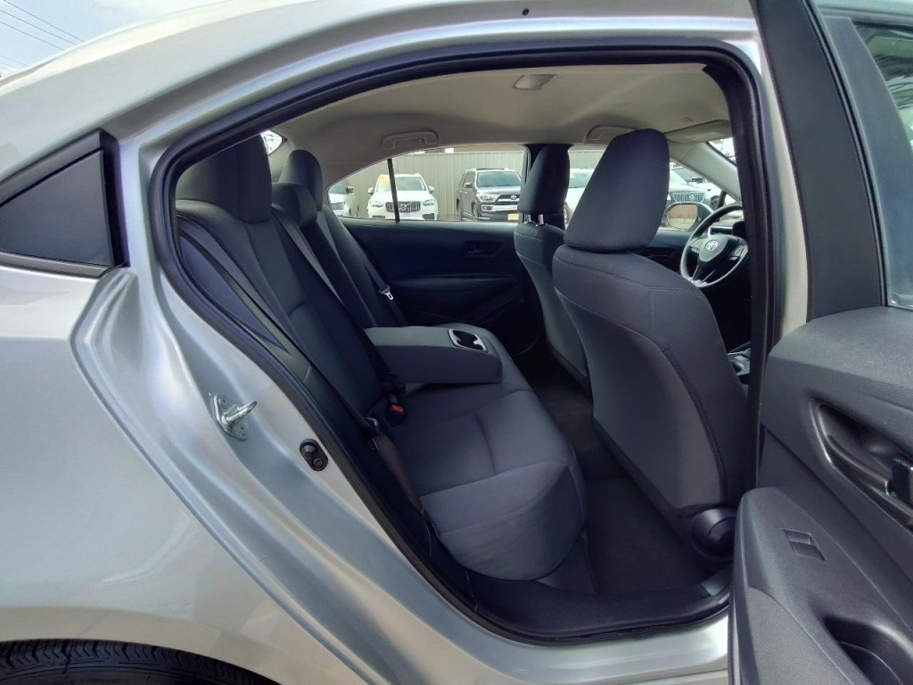 2025 Toyota Corolla Image 40