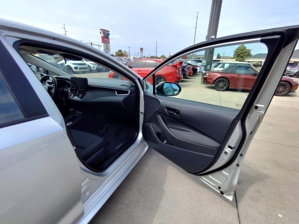 2025 Toyota Corolla Image 43