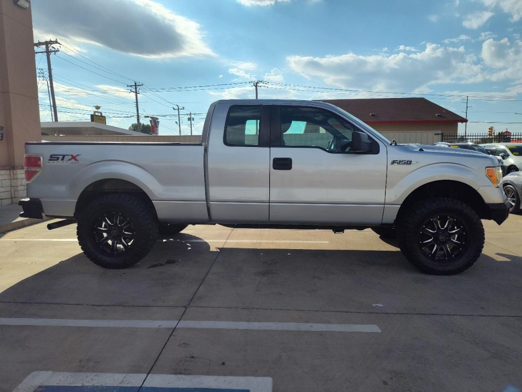 2014 Ford F-150 Image 3