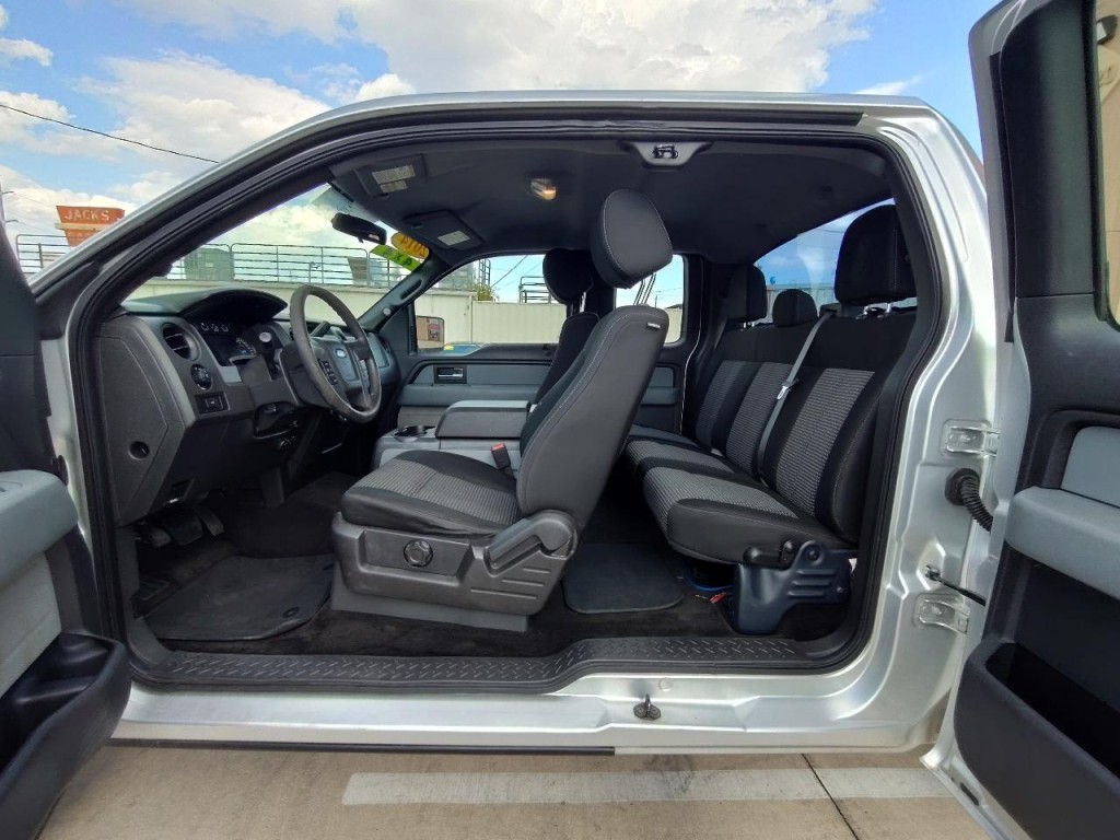 2014 Ford F-150 Image 18