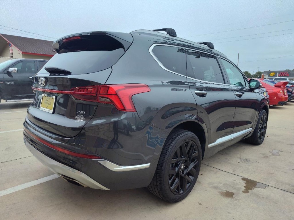 2022 Hyundai Santa Fe Image 4