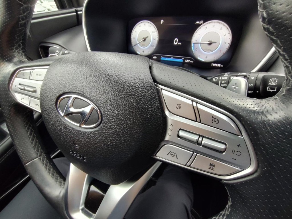 2022 Hyundai Santa Fe Image 22