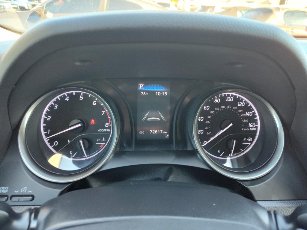 2021 Toyota Camry Image 22