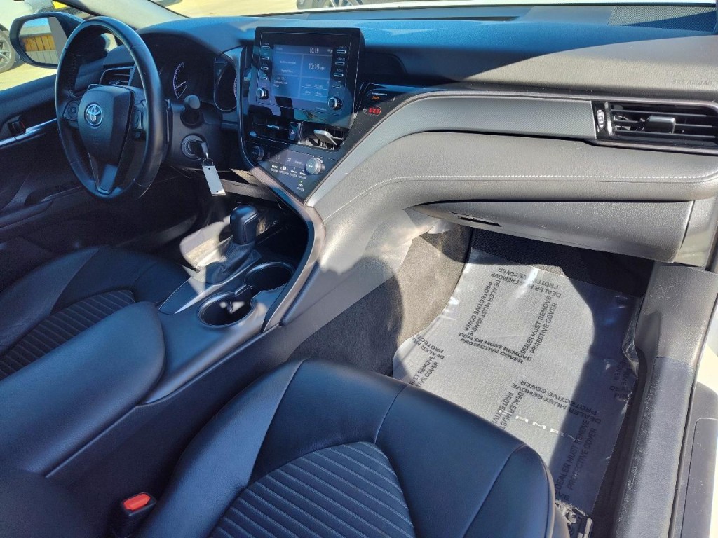 2021 Toyota Camry Image 44