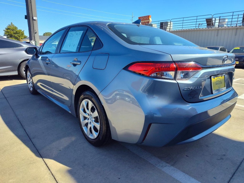 2022 Toyota Corolla Image 6