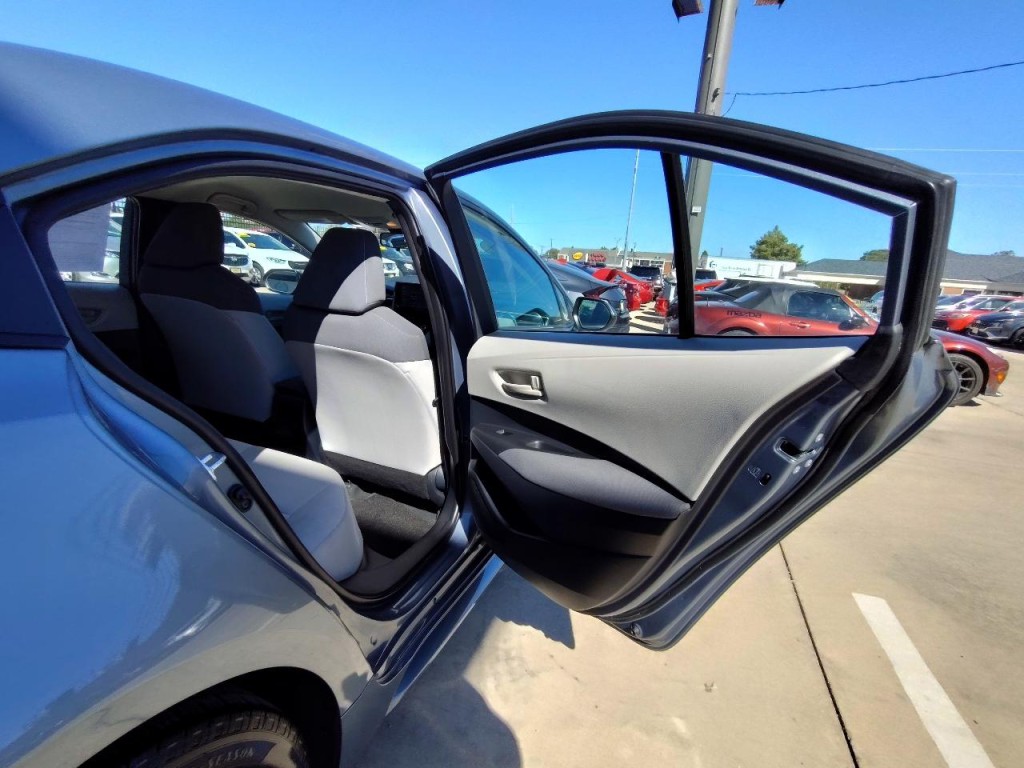 2022 Toyota Corolla Image 36