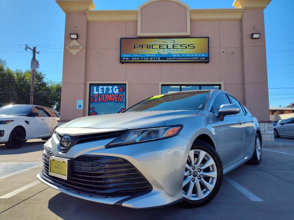 2018 Toyota Camry Image 1