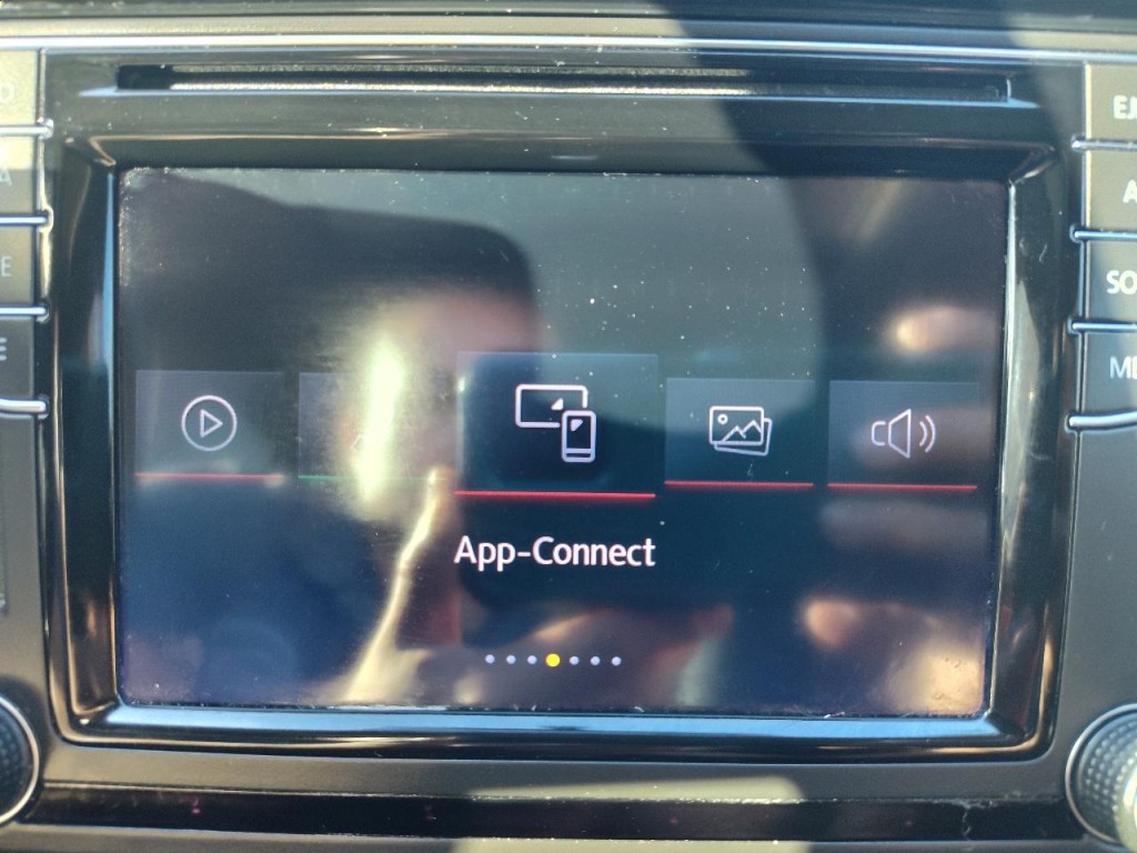 2019 Volkswagen Passat Image 29