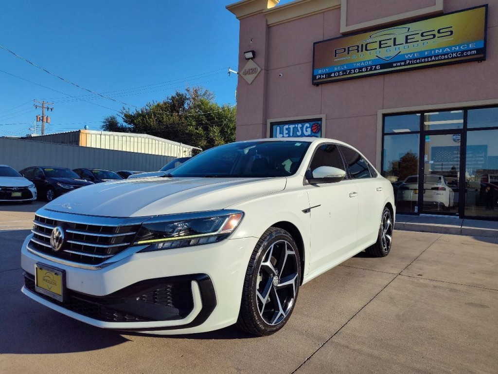 2020 Volkswagen Passat Image 7