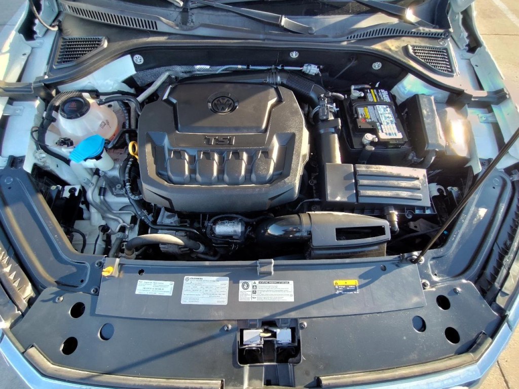 2020 Volkswagen Passat Image 50