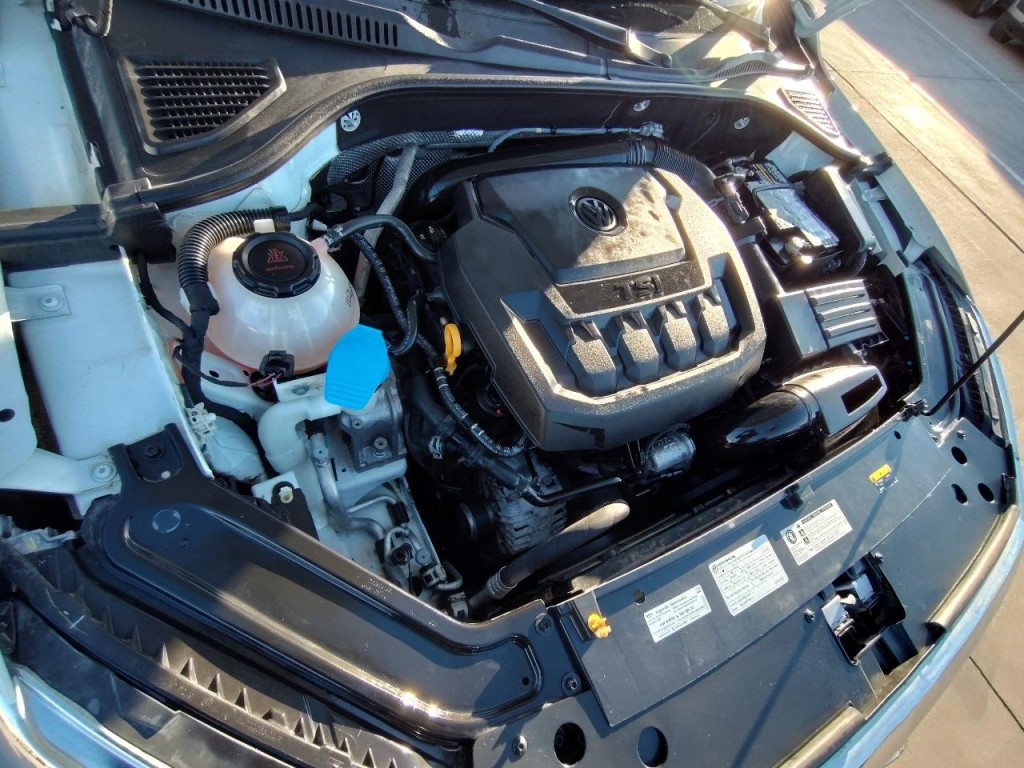 2020 Volkswagen Passat Image 51