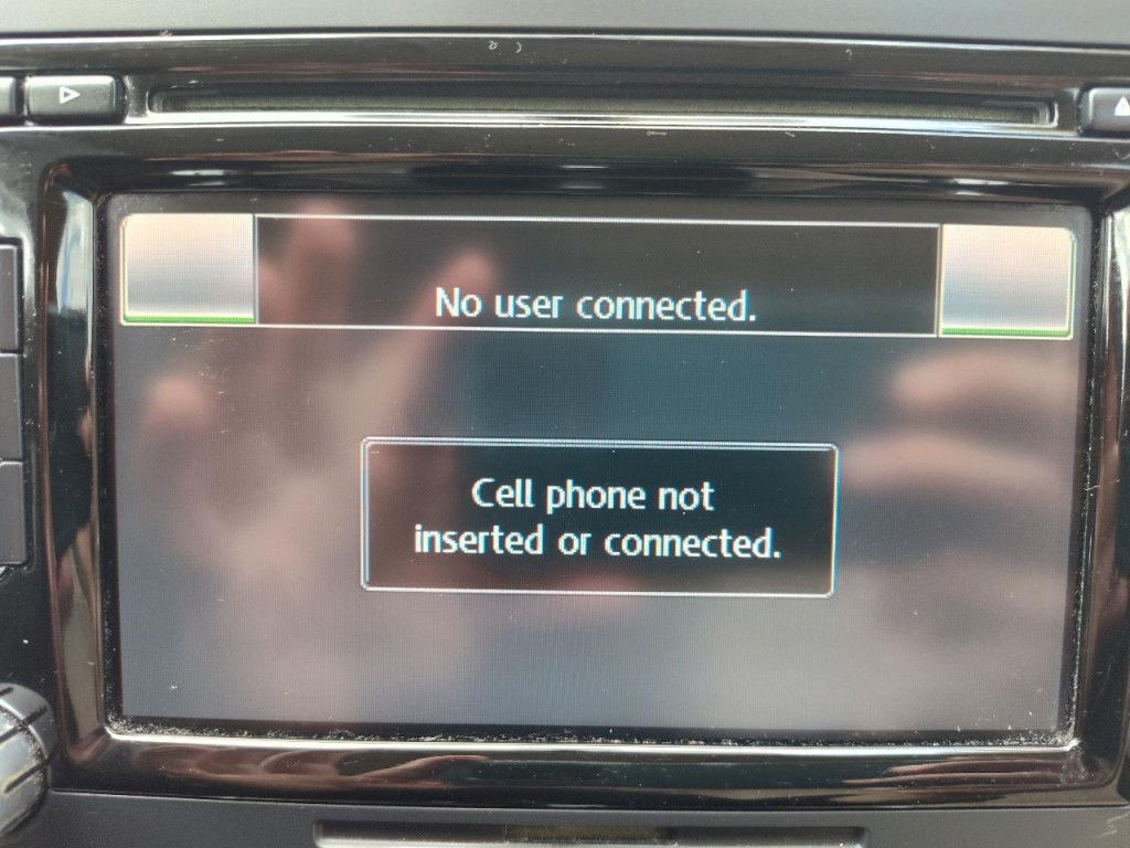 2012 Volkswagen Passat Image 25