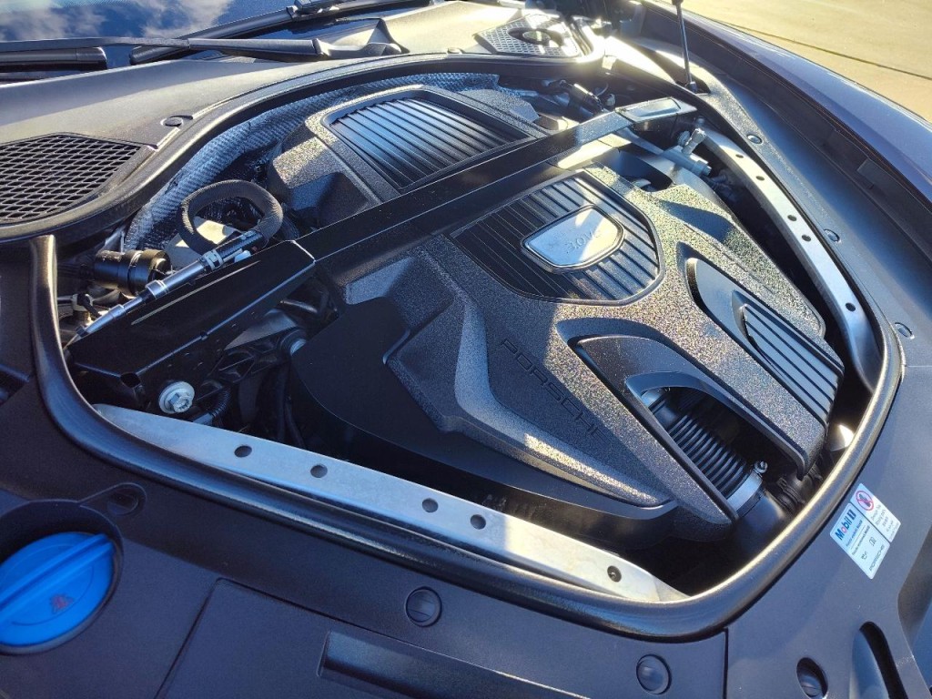 2018 Porsche Panamera Image 61