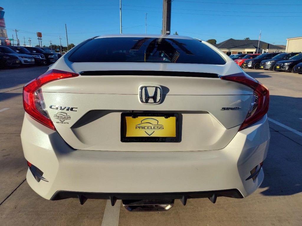 2019 Honda Civic Image 5