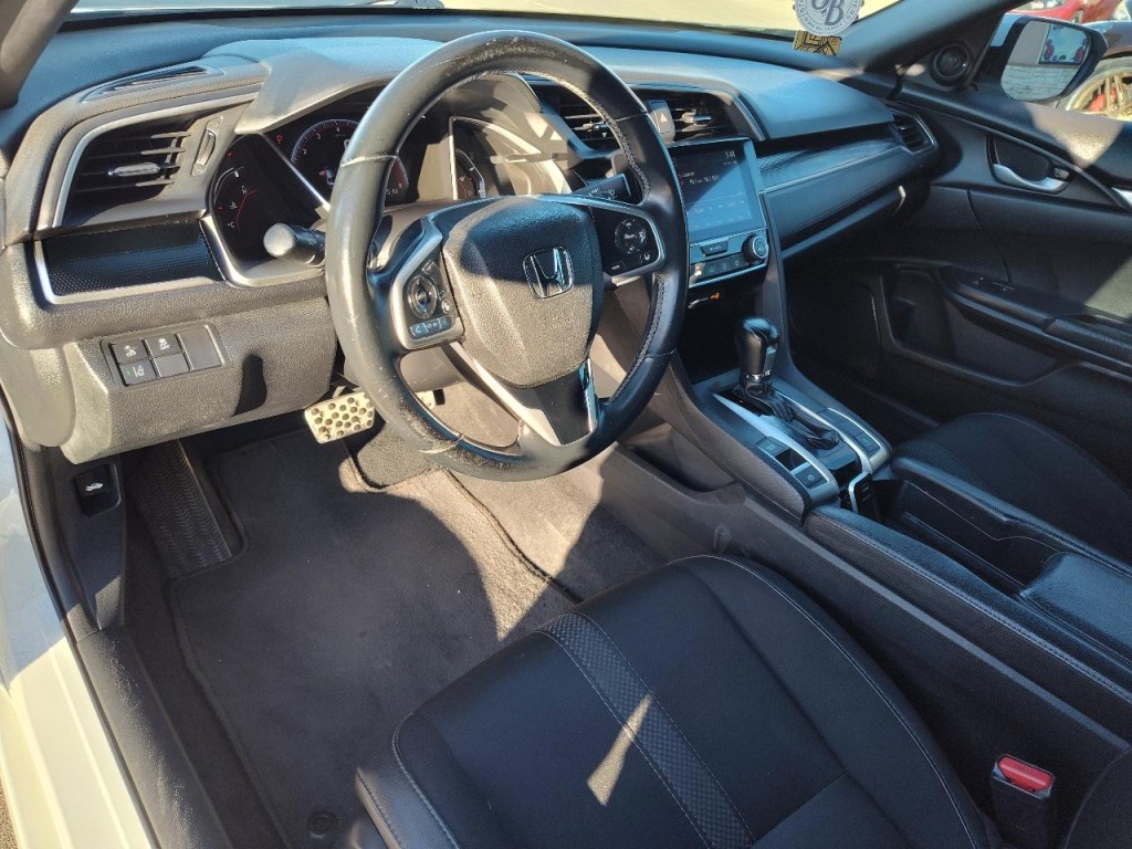 2019 Honda Civic Image 17