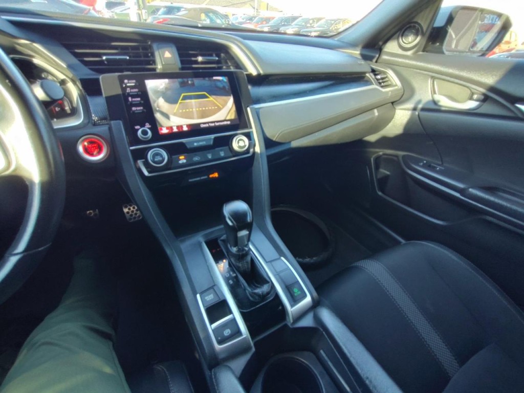 2019 Honda Civic Image 23