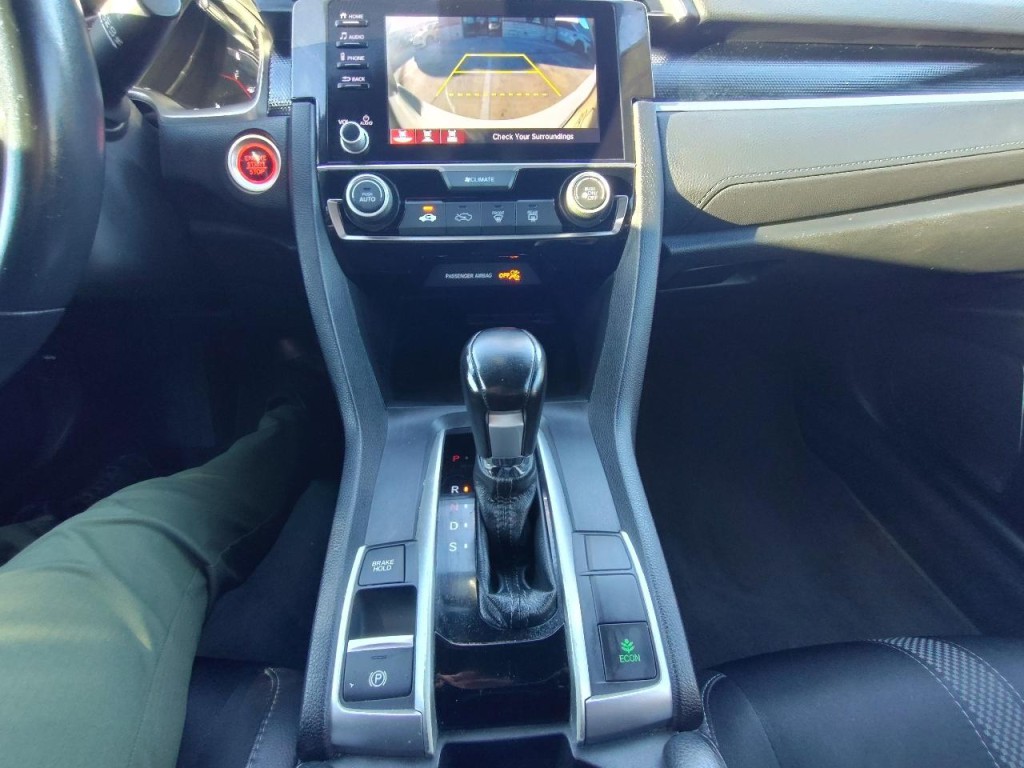 2019 Honda Civic Image 24