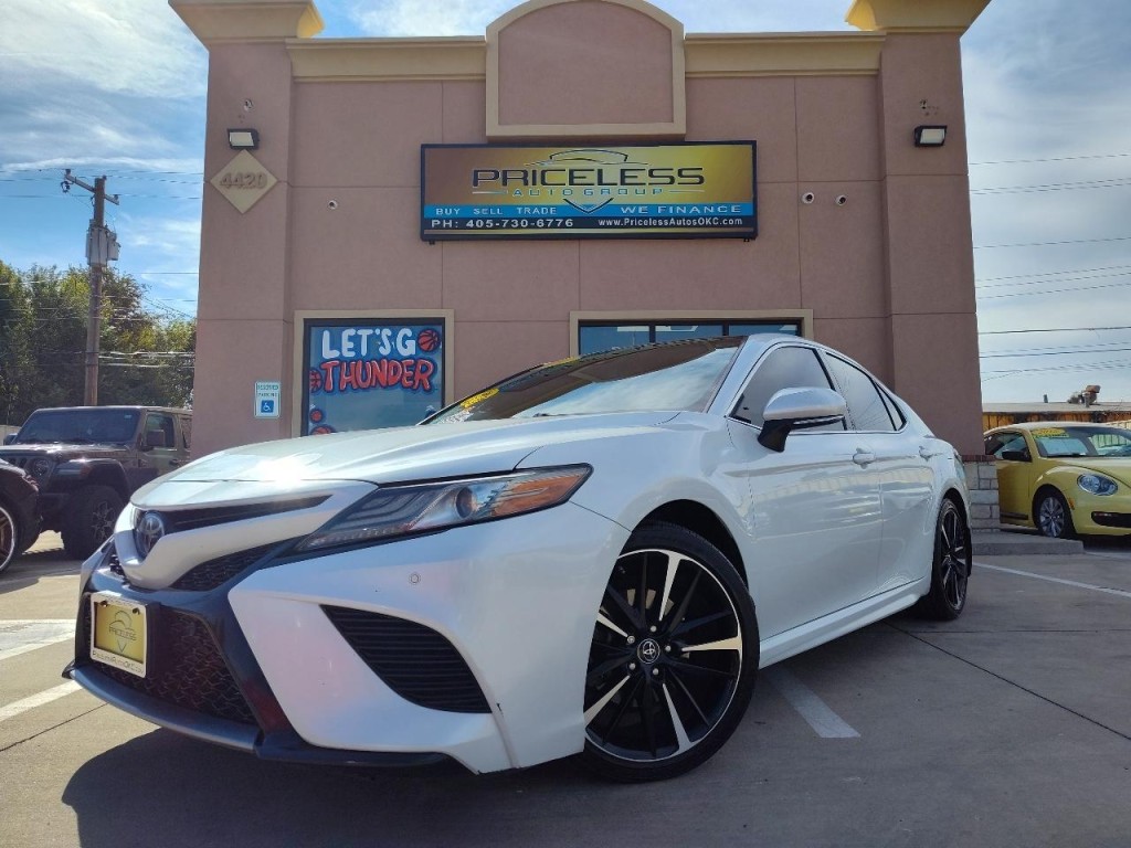 2018 Toyota Camry Image 1