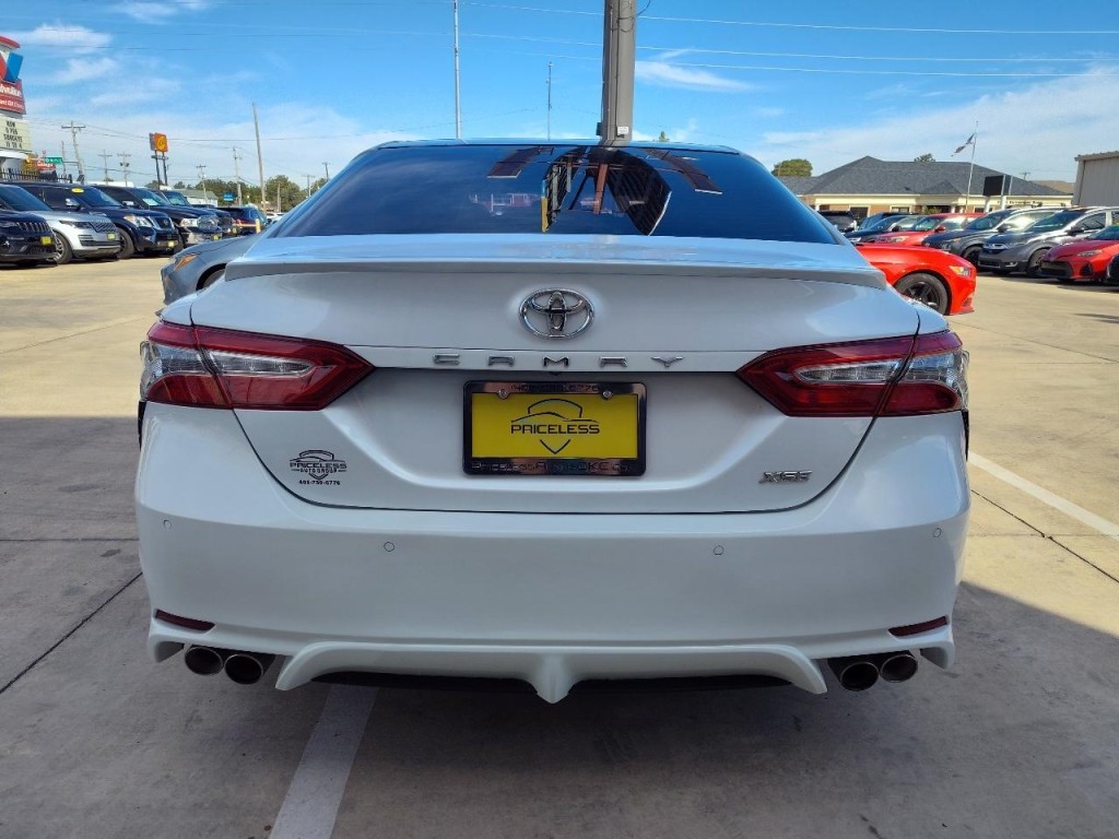 2018 Toyota Camry Image 5
