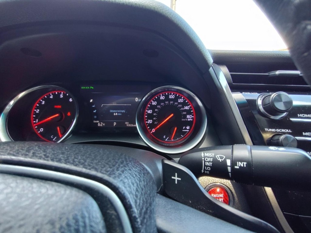 2018 Toyota Camry Image 22