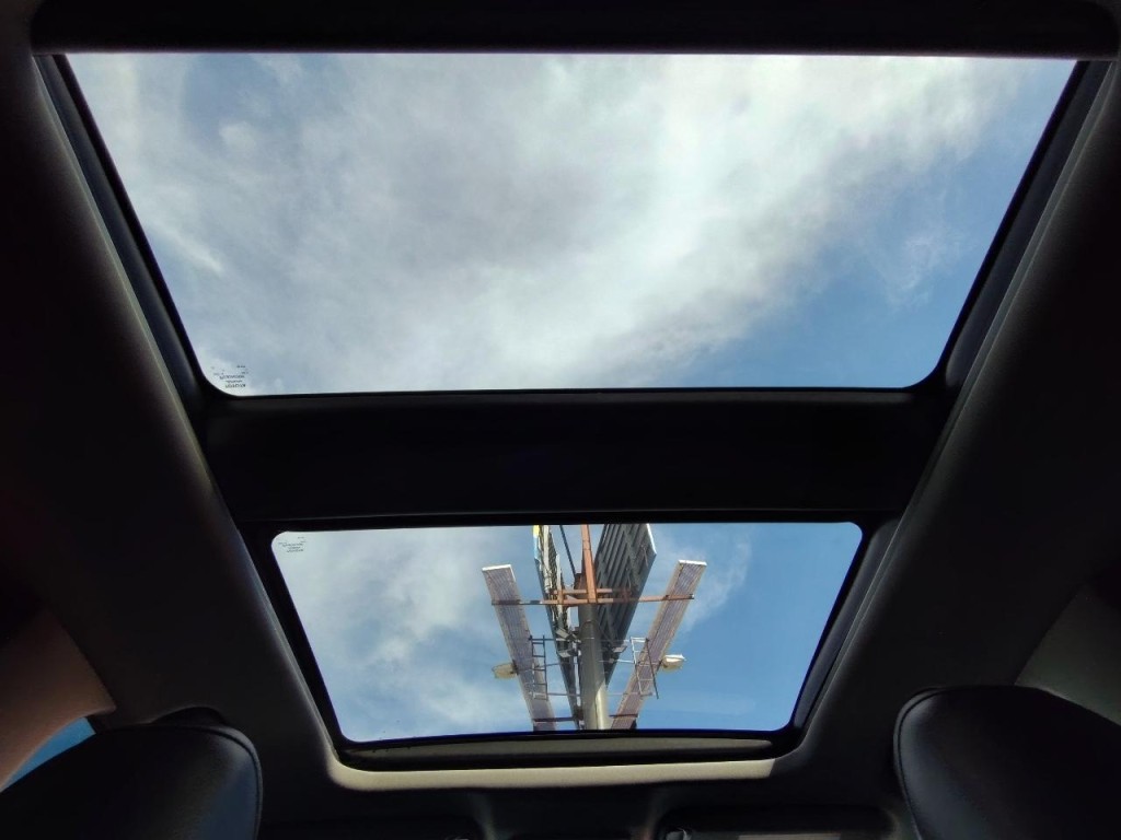 2018 Toyota Camry Image 38
