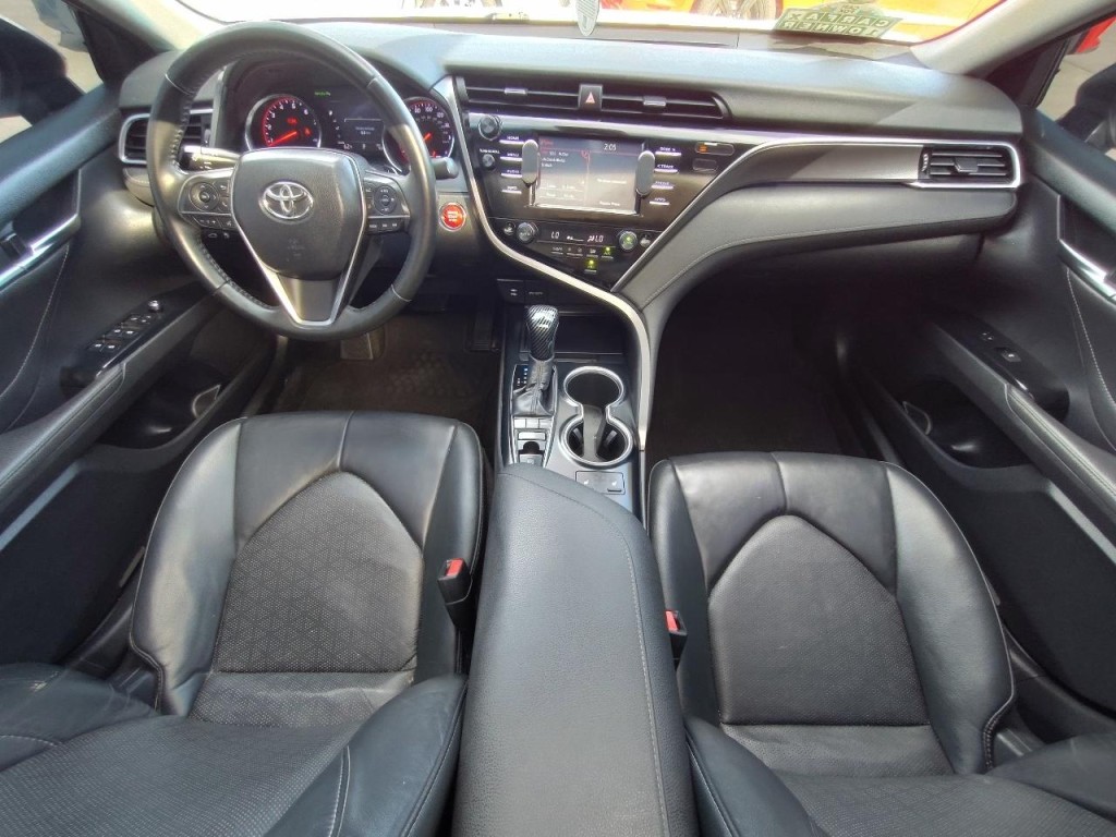 2018 Toyota Camry Image 39