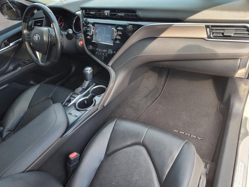 2018 Toyota Camry Image 49