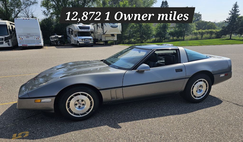 1986 Chevrolet Corvette Image 5