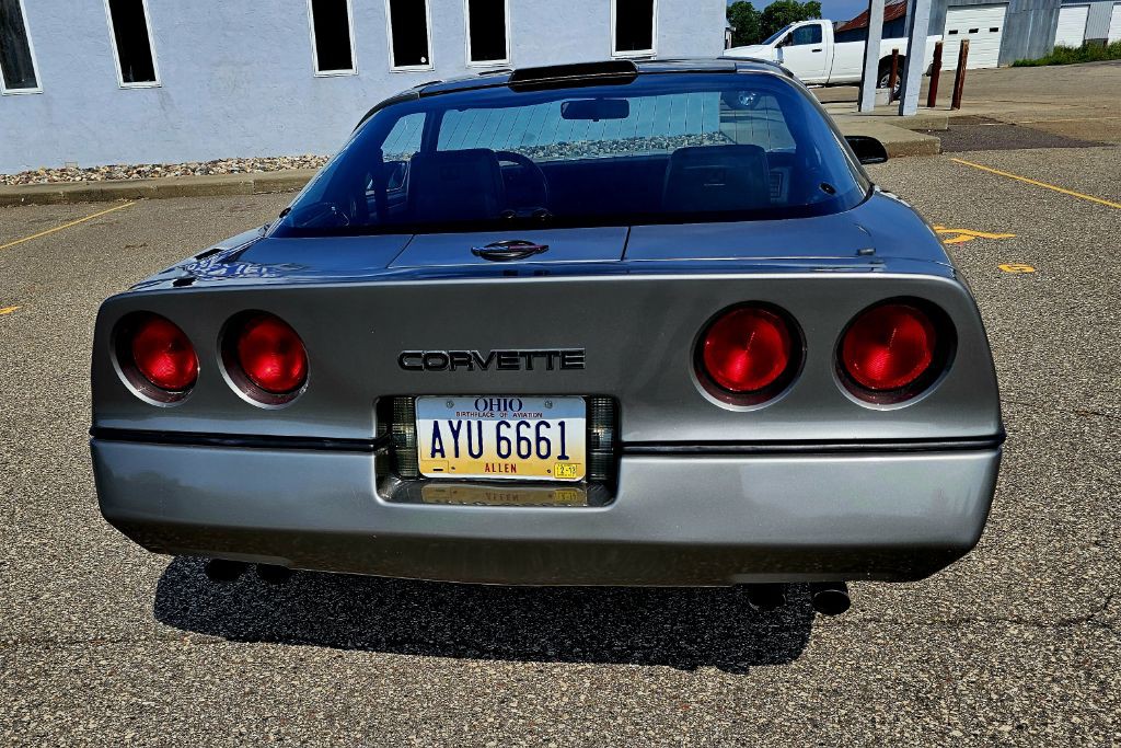 1986 Chevrolet Corvette Image 9