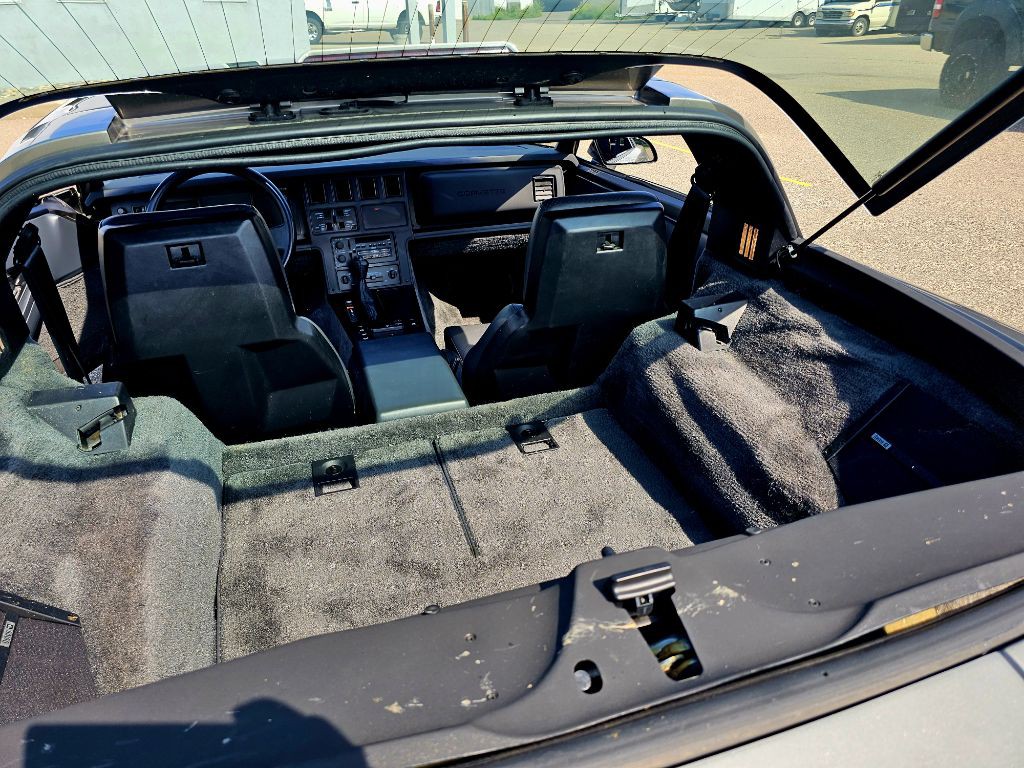 1986 Chevrolet Corvette Image 11