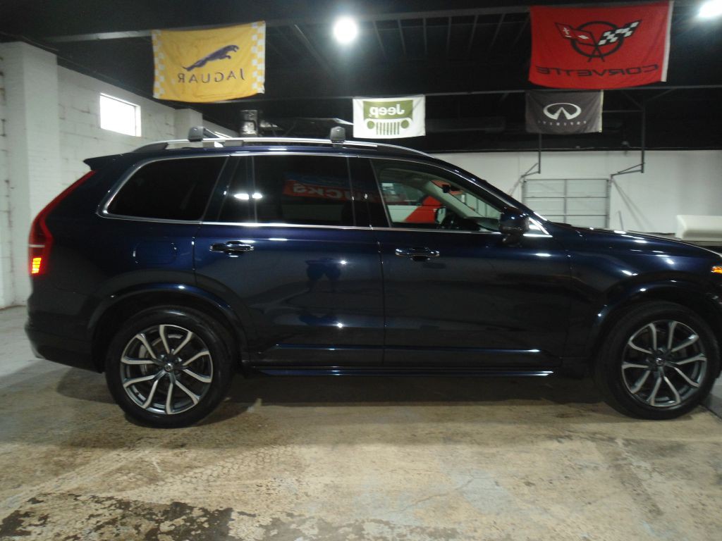 2016 Volvo XC90 Image 9