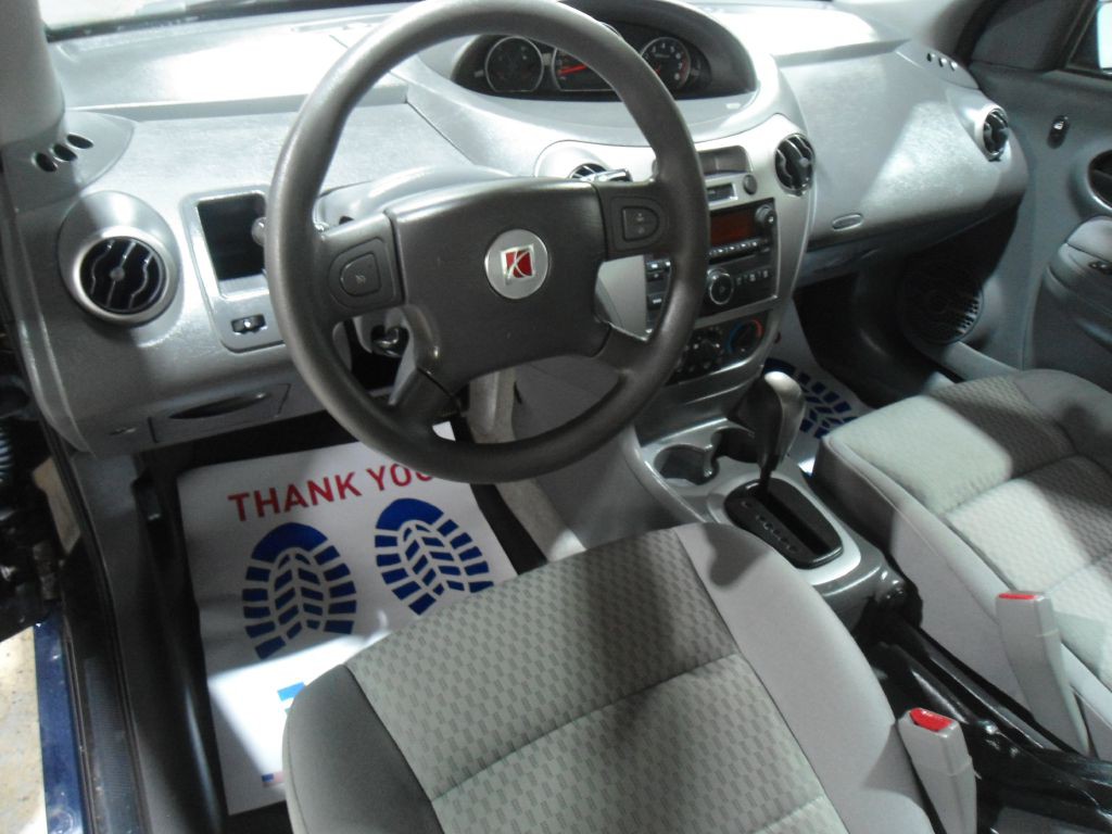 2007 Saturn ION Image 10