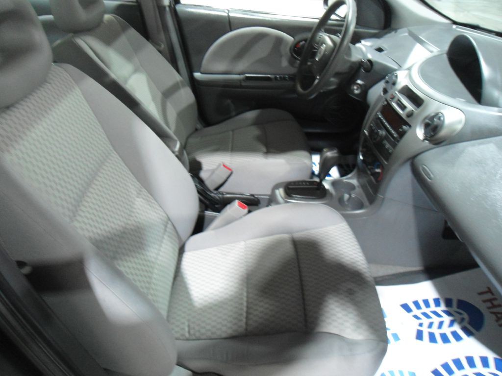 2007 Saturn ION Image 14