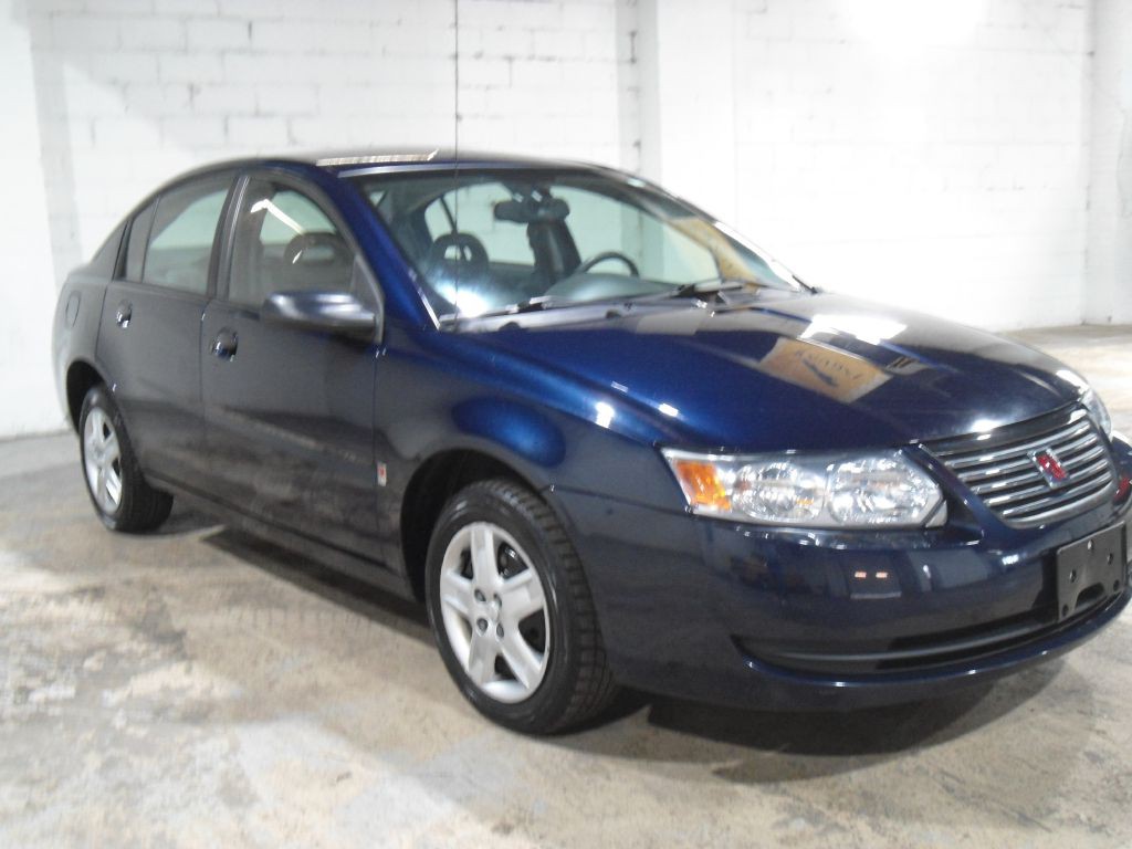 2007 Saturn ION Image 16