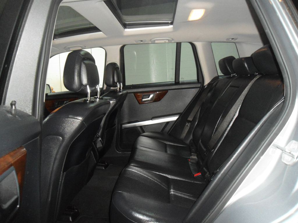 2012 Mercedes-Benz GLK-Class Image 10