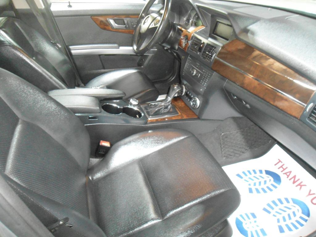 2012 Mercedes-Benz GLK-Class Image 13