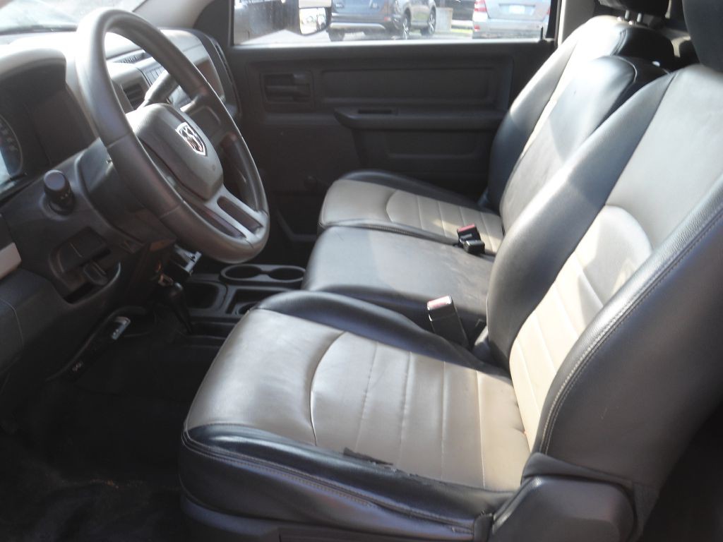2012 Dodge Ram 3500 Image 4