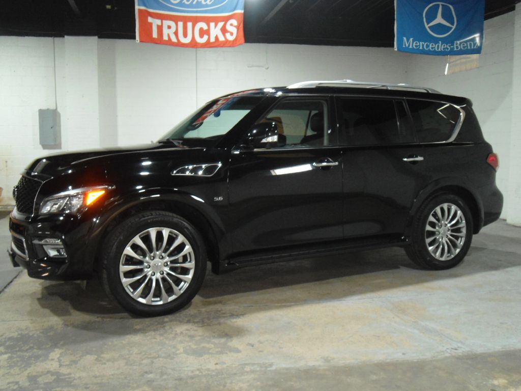 2015 INFINITI QX80 Image 2