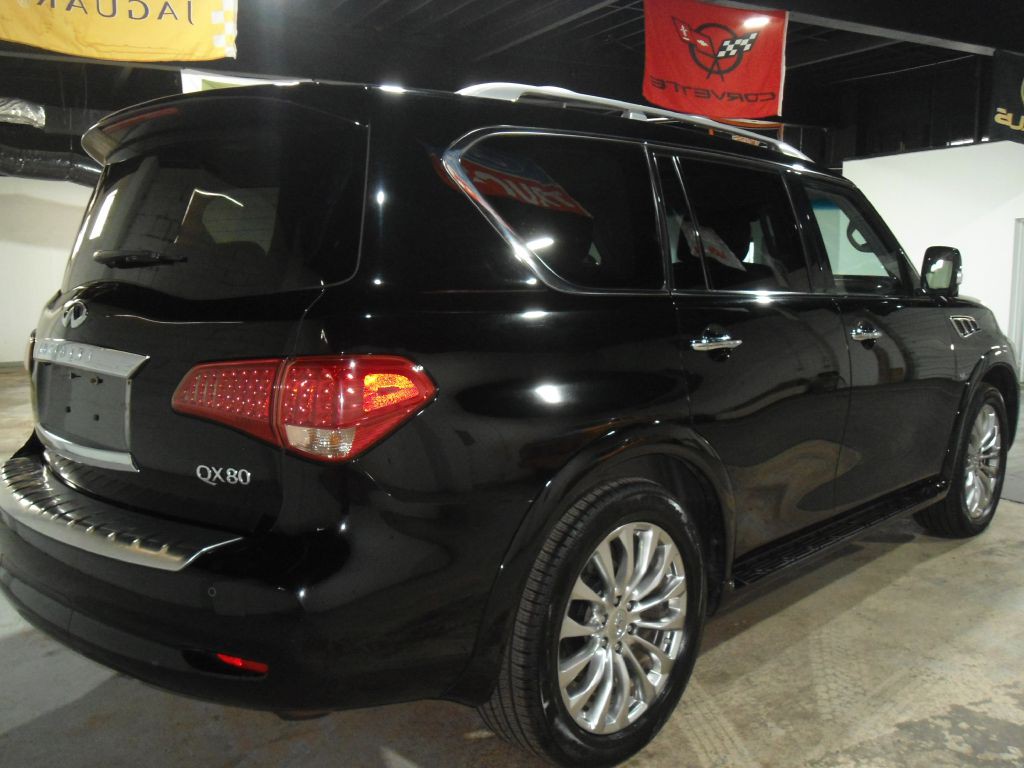 2015 INFINITI QX80 Image 5