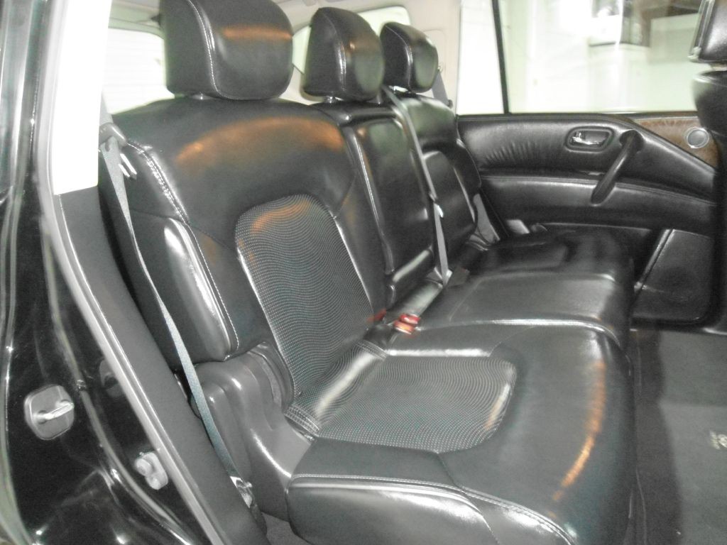 2015 INFINITI QX80 Image 15